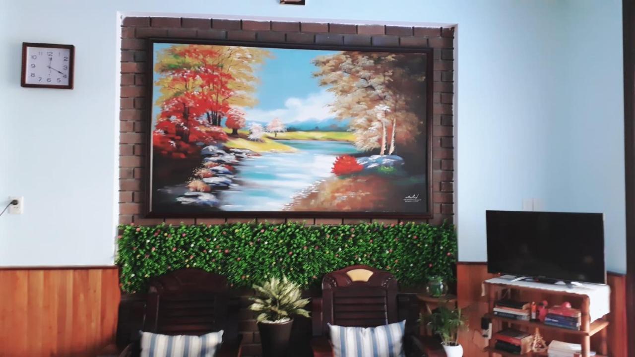 Phong Lan Guesthouse Hue Exterior foto